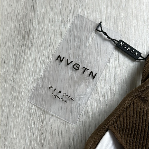 NVGTN Taupe Limitless Ribbed Seamless Halter Bra XS Brown New With Tags - Picture 7 of 7